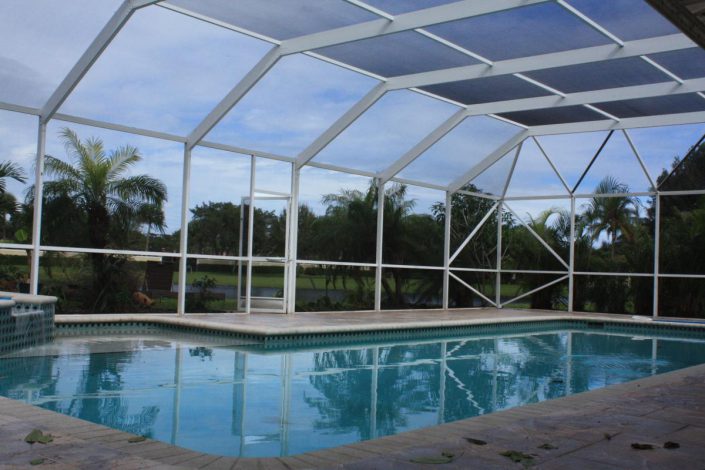 Pool cage — Aventura